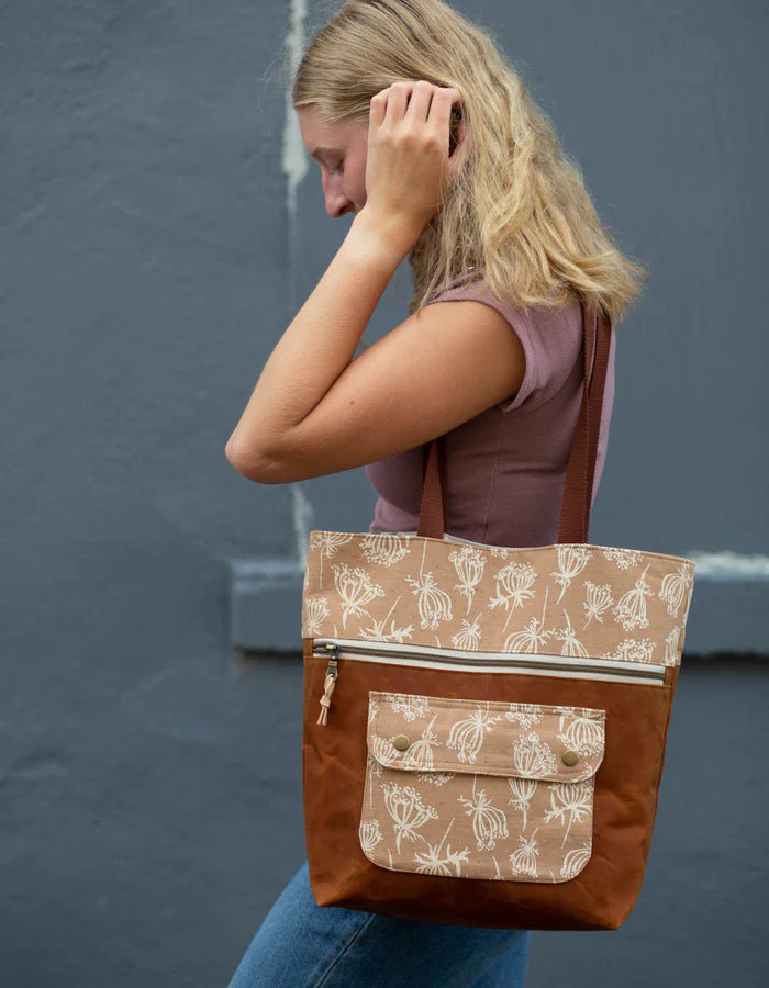 Caravan Tote & Pouch Pattern by Noodlehead image 4