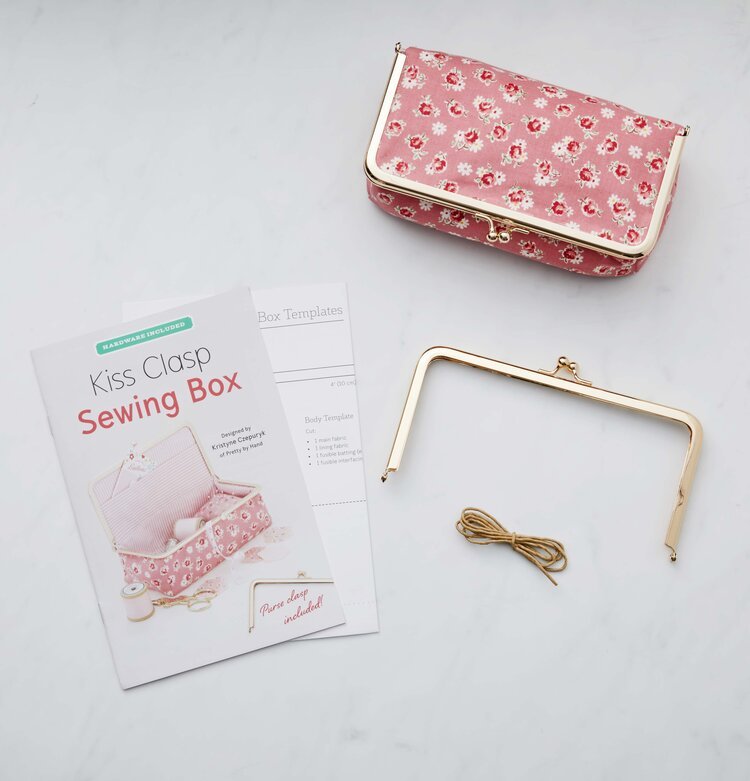 KISS CLASP SEWING BOX image 2