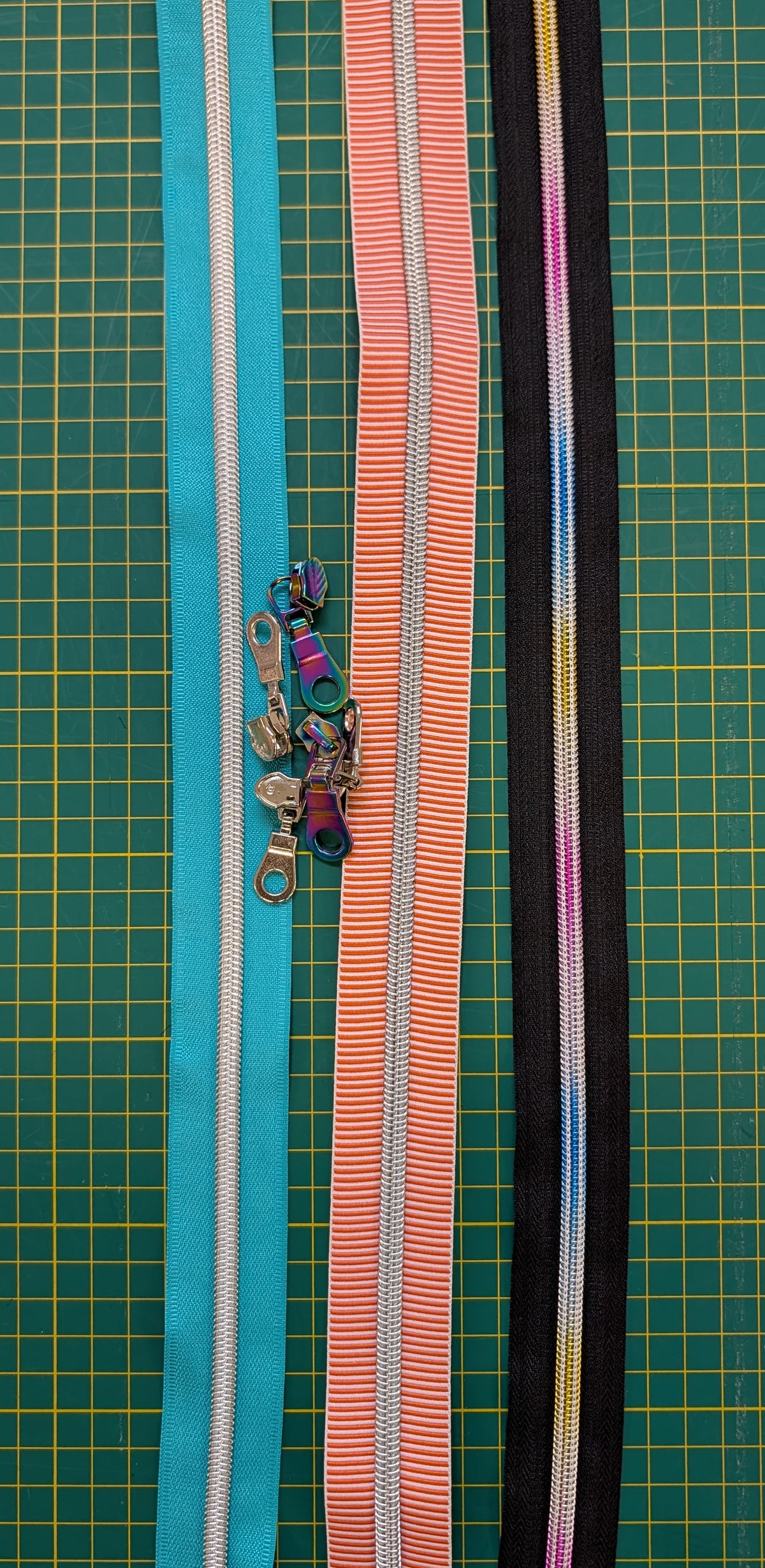 Oh Sew Sweet Orange, Teal, Black Multi Zipper Bundle
