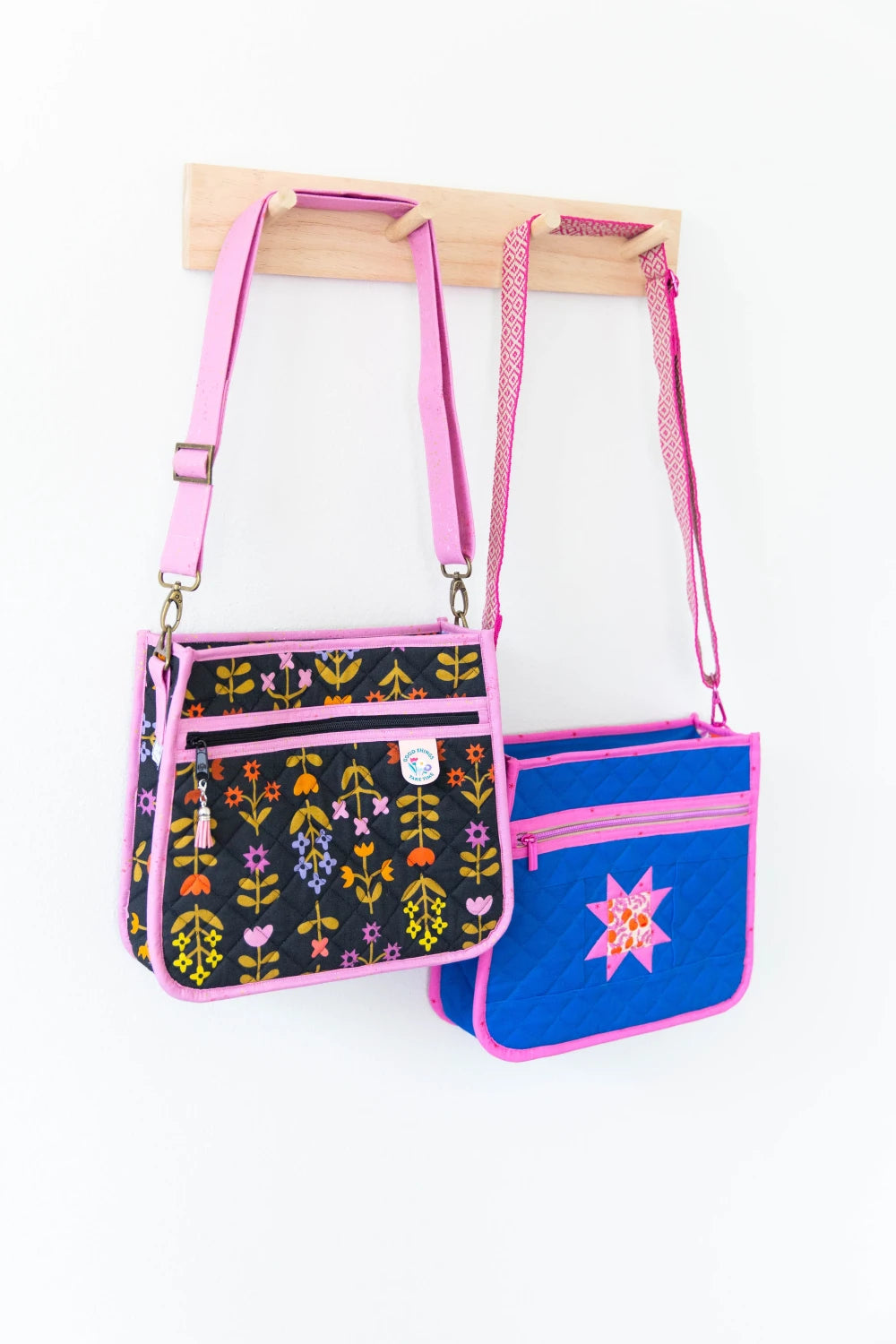 Janet Mae Purse Pattern by Knot & Thread