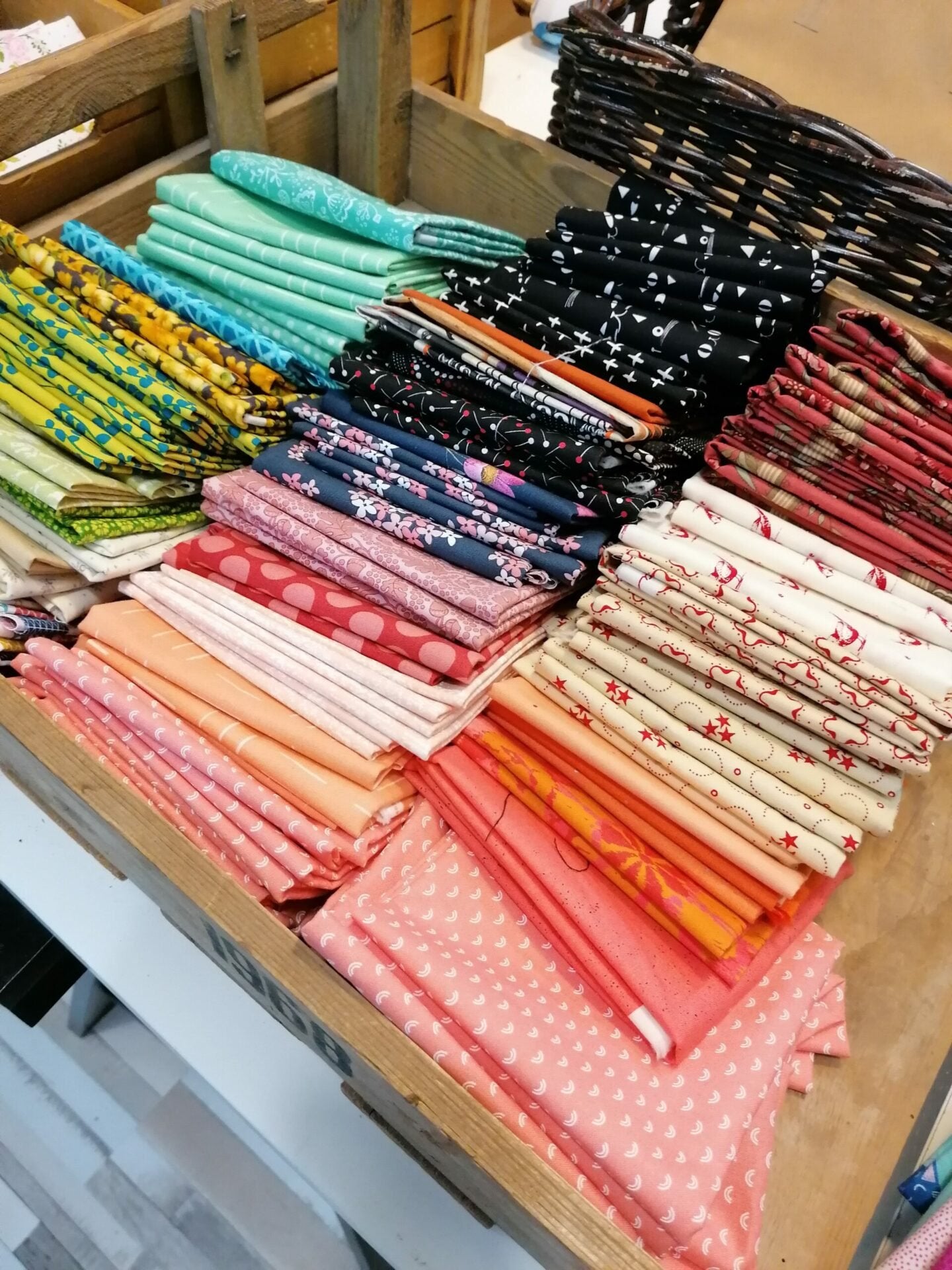 Mystery Fat Quarter Bundle - 12 FQ's + 1 FREE image 1