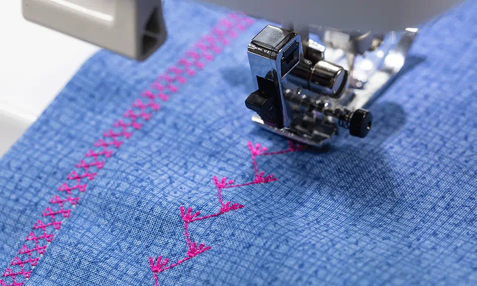 Brother Innov-is F560 sewing machine. image 3