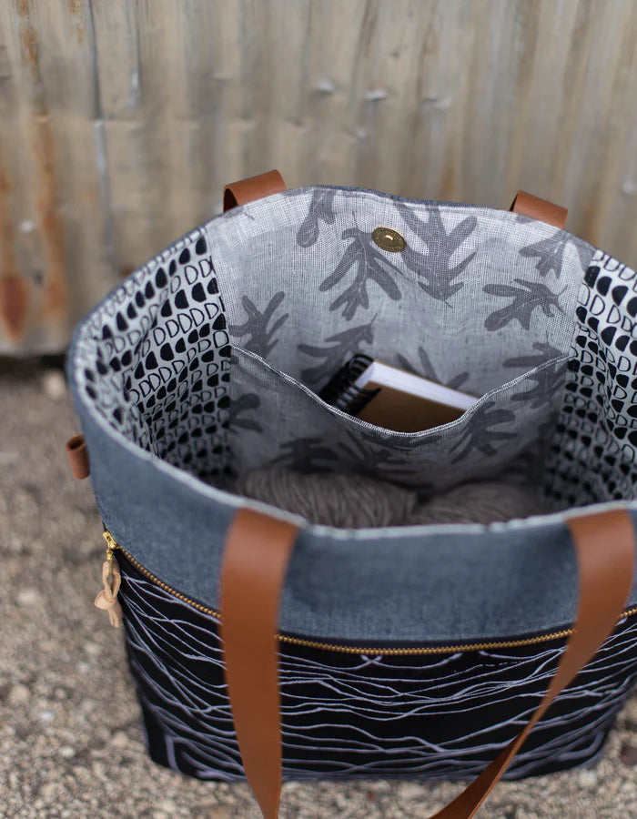 Caravan Tote & Pouch Pattern by Noodlehead image 3
