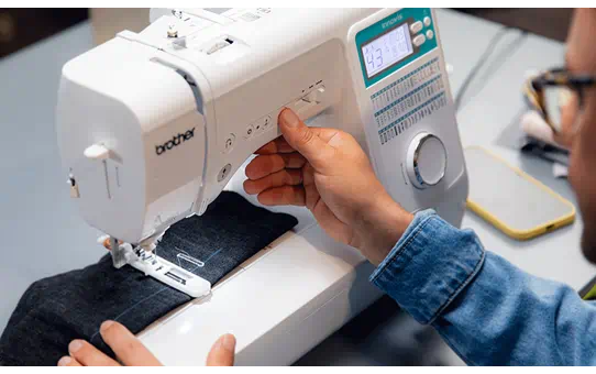 Brother Innov-is A65 sewing machine.  FREE £50 gift voucher image 5