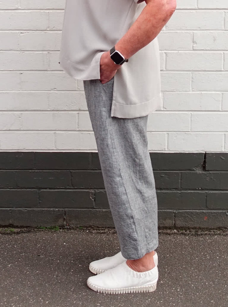 Bob Woven Pant Pattern Size 18-30 By Style Arc