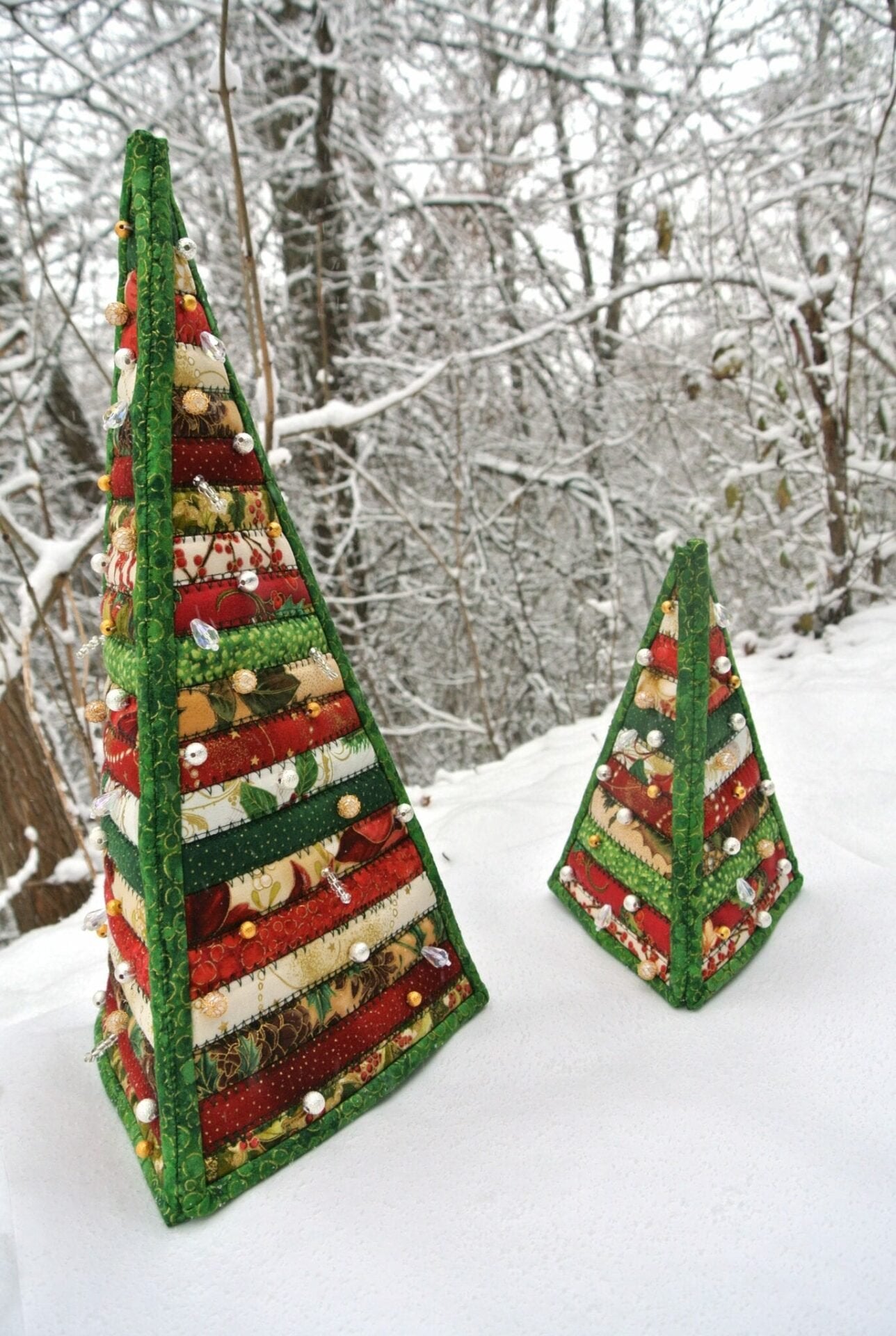 Aunties Two - Christmas Trees Pattern image 1