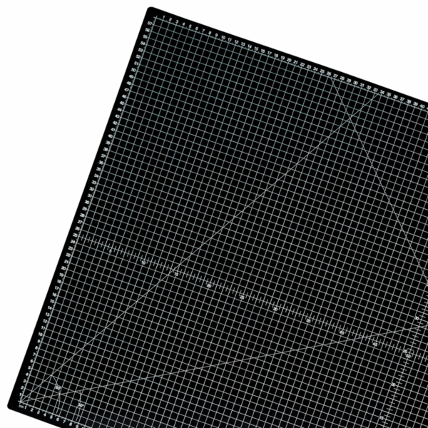 Sew Easy Double Sided Cutting Mat XL: 91.4 x 60.9cm - Image 2