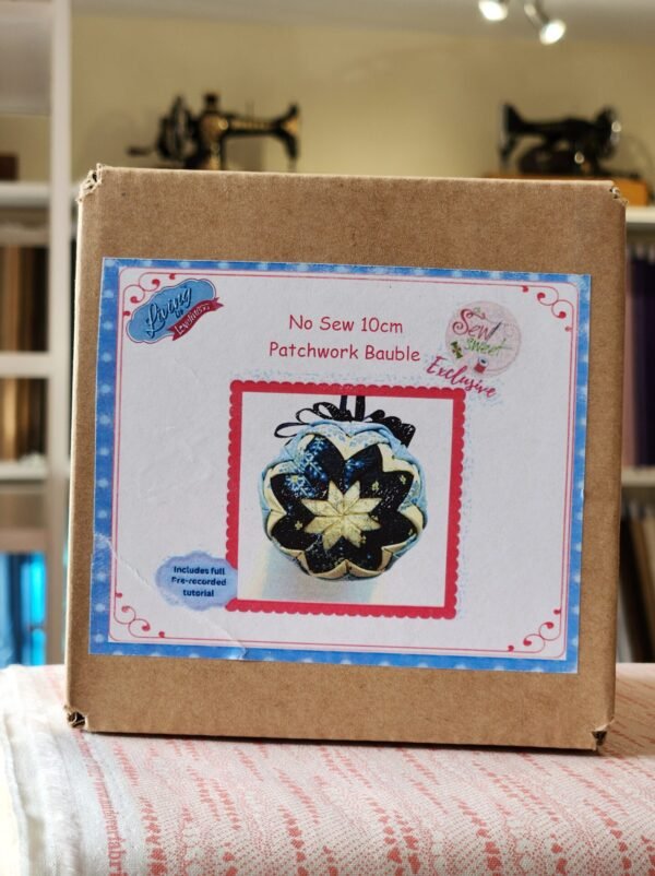 No Sew Bauble Kit in Blue - Image 2