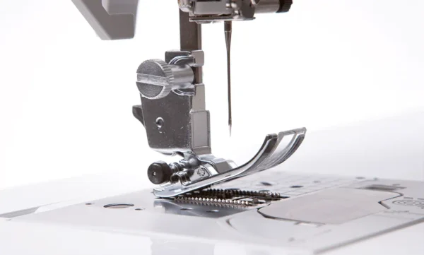 Ex Demo Brother Innov-is NV1800Q sewing and quilting machine - Image 6