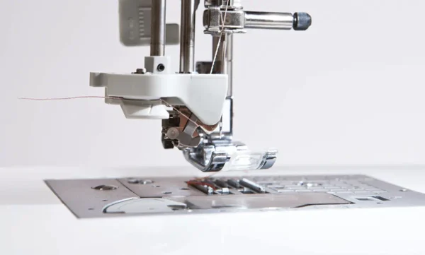 Ex Demo Brother Innov-is NV1800Q sewing and quilting machine - Image 4