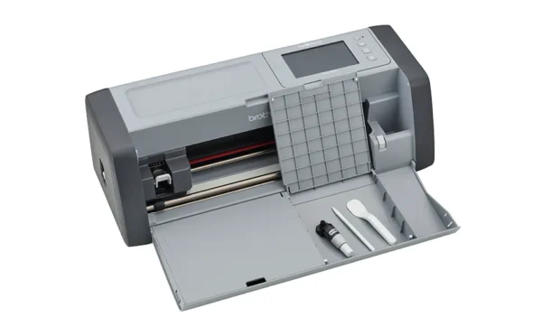 Brother SDX135 ScanNCut MachineWith Free Roll feeder and Vinyl blade kit worth £109.98 - Image 3